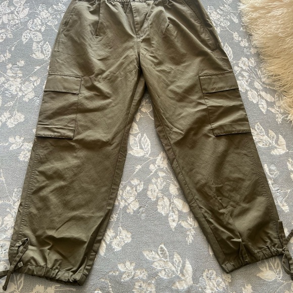 Banana Republic - Cargo Pants - Picture 5 of 5